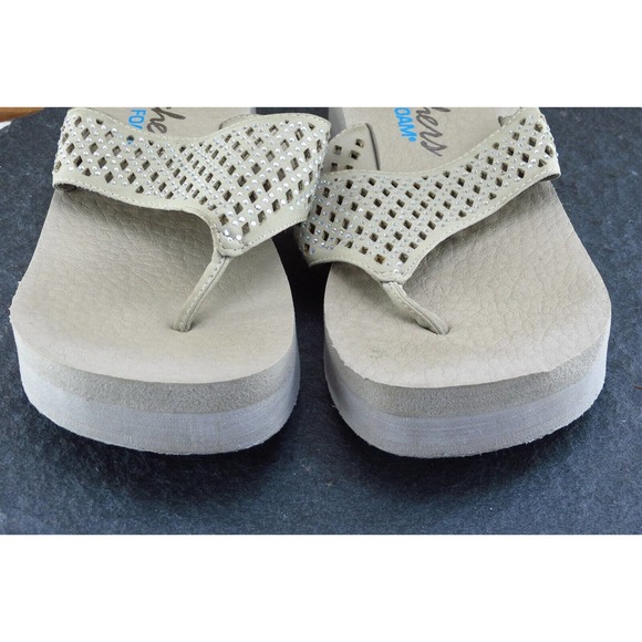 SKECHERS Sz 7 M Brown Flip Flop Synthetic Women Sandals - Picture 2 of 7